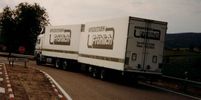 Dateiname=Scania1366-klein.jpg
Dateigröße=78KB
Abmessungen: 2000x992
hinzugefügt am: 08. April 2007 Scania1366-klein.jpg