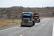 Trucks_auf_dem_Canada_Highway.jpg