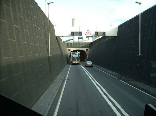 England
Dartfordtunnel mit Queen Elisabeth Bridge  
