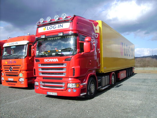 Scania V8
