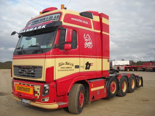 FH 16 700xxl mit Stikachse
